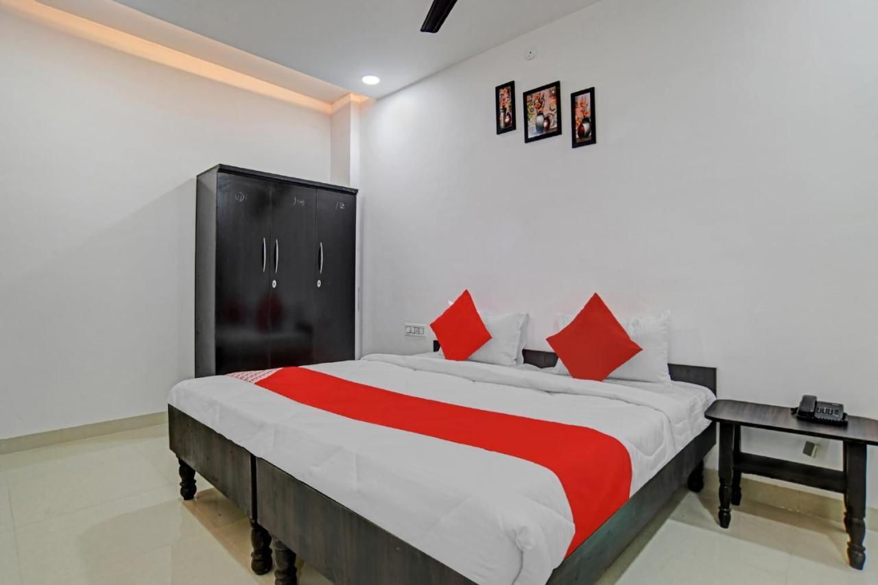 Oyo Flagship Hotel Rudraksh Inn Indore Buitenkant foto